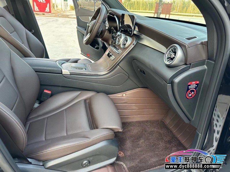 22年奔驰GLC(进口)轿车抵押车出售