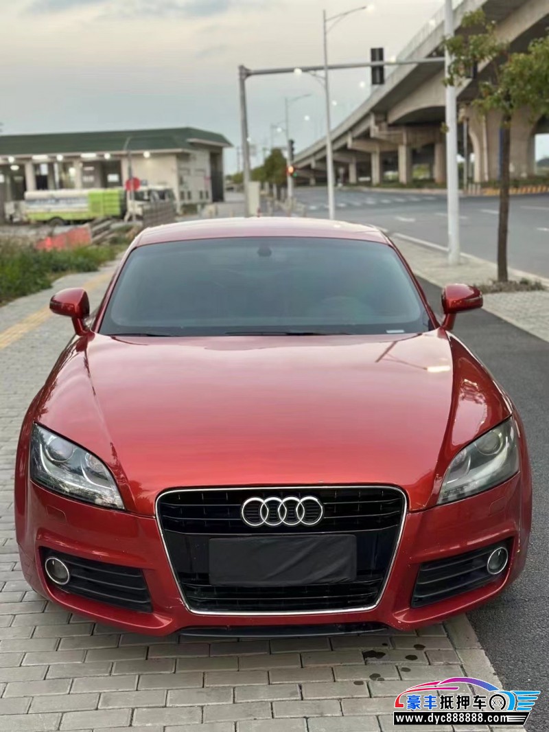 12年奥迪TT轿车抵押车出售