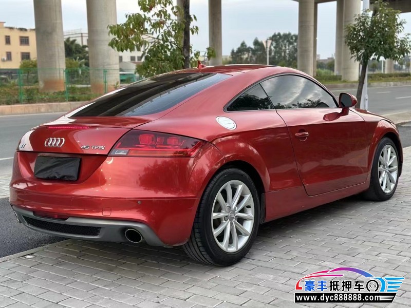 12年奥迪TT轿车抵押车出售