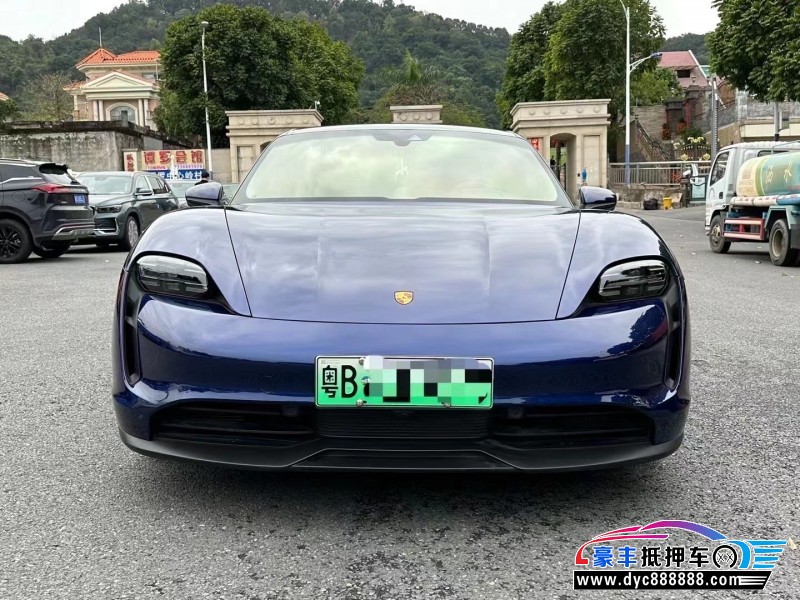 21年保时捷TaYcan轿车抵押车出售