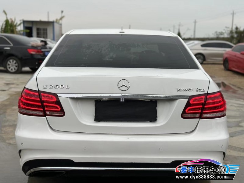 14年奔驰E轿车抵押车出售