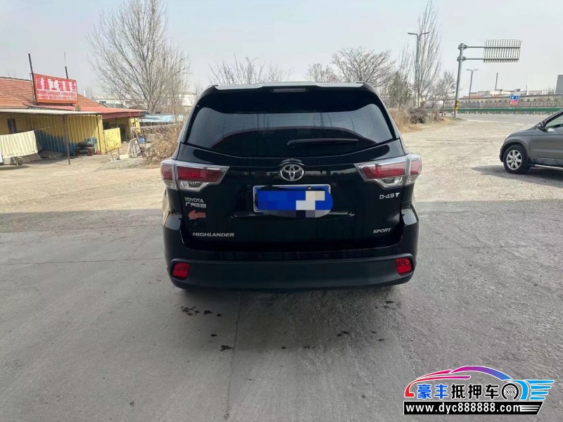 17年丰田汉兰达轿车抵押车出售