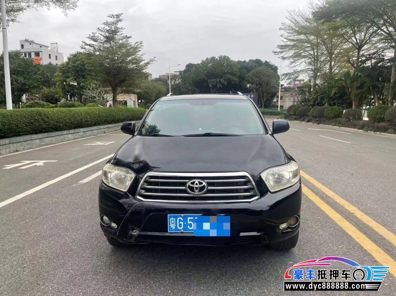 10年丰田汉兰达轿车抵押车出售