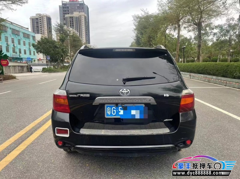 10年丰田汉兰达轿车抵押车出售