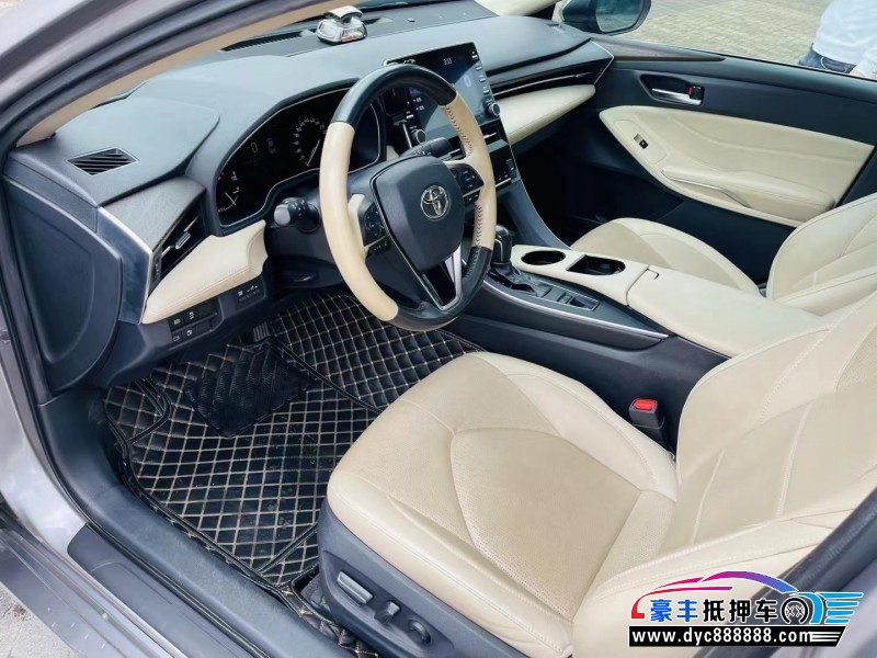 19年丰田亚洲龙轿车抵押车出售