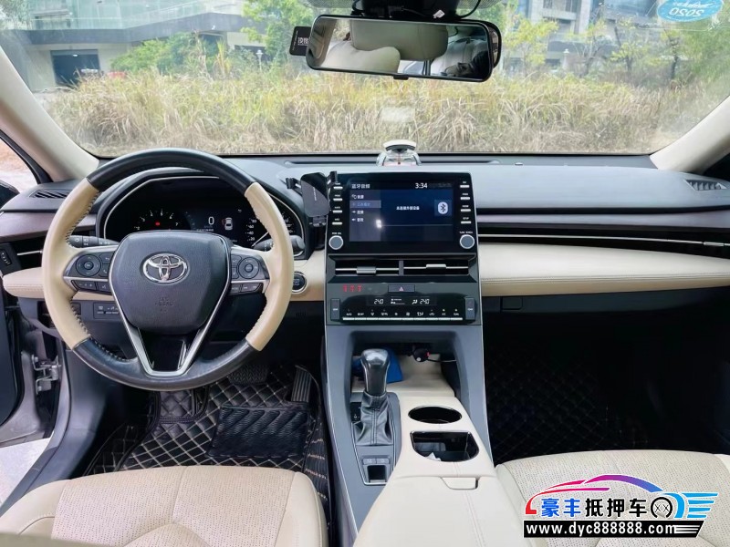 19年丰田亚洲龙轿车抵押车出售