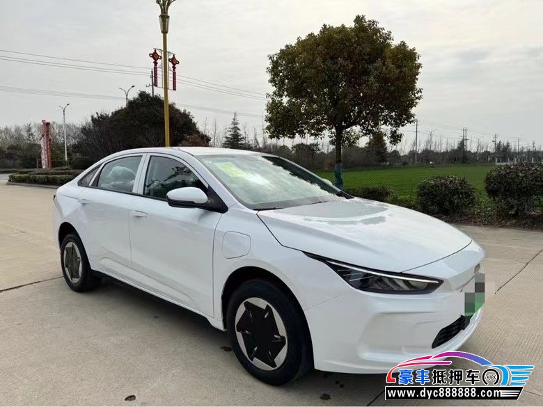 24年吉利几何轿车抵押车出售