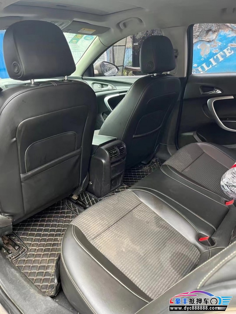 17年别克君威轿车抵押车出售