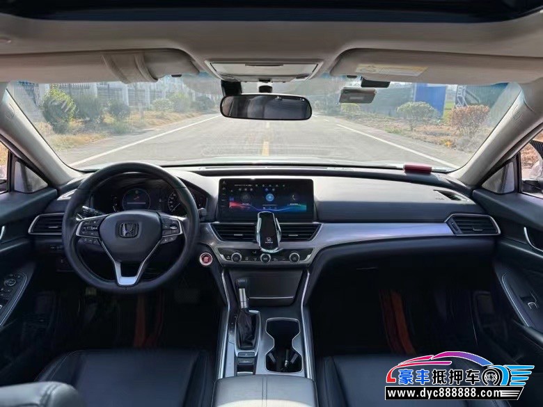 21年本田雅阁轿车抵押车出售