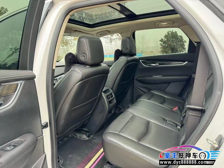 17年凯迪拉克XTSSUV抵押车出售