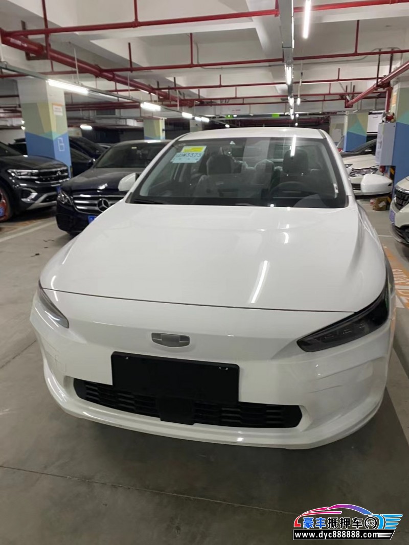 24年吉利几何轿车抵押车出售