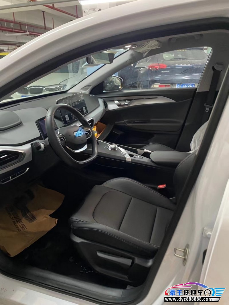 24年吉利几何轿车抵押车出售