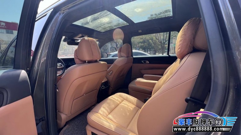 22年理想ONE轿车抵押车出售