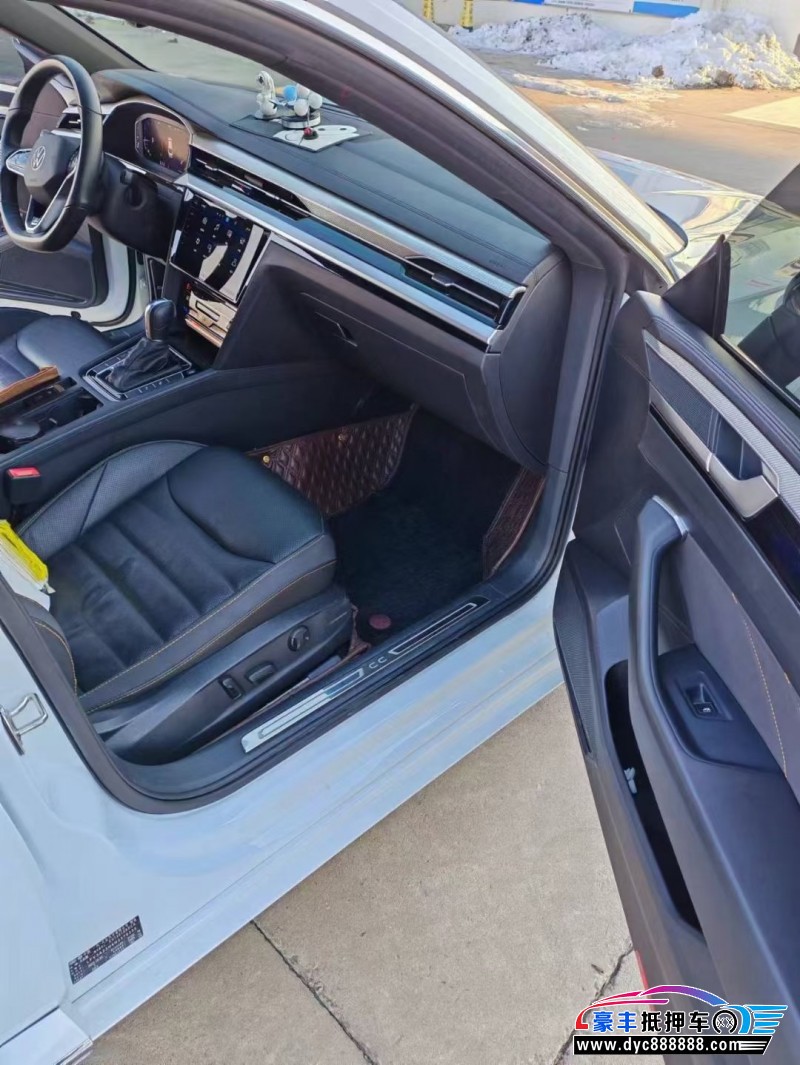 22年大众CC轿车抵押车出售