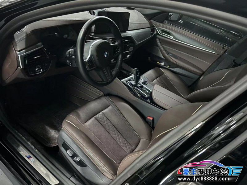 22年宝马5系轿车抵押车出售