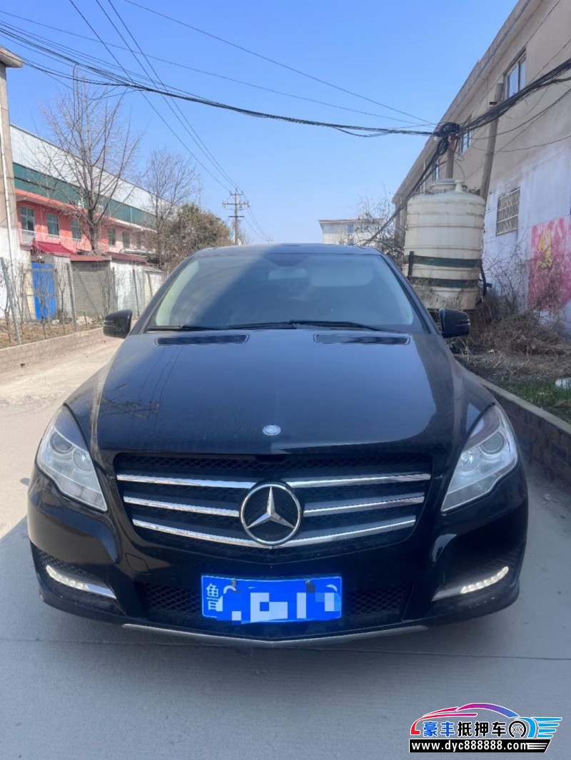 17年奔驰R轿车抵押车出售