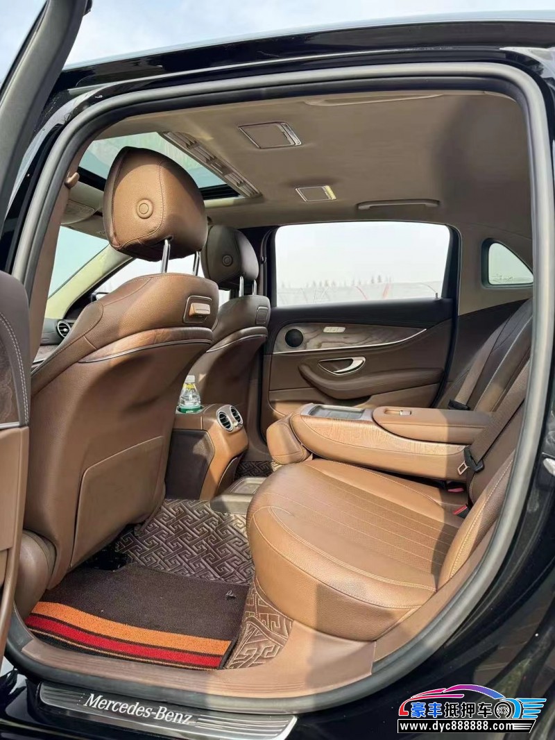 18年奔驰E轿车抵押车出售