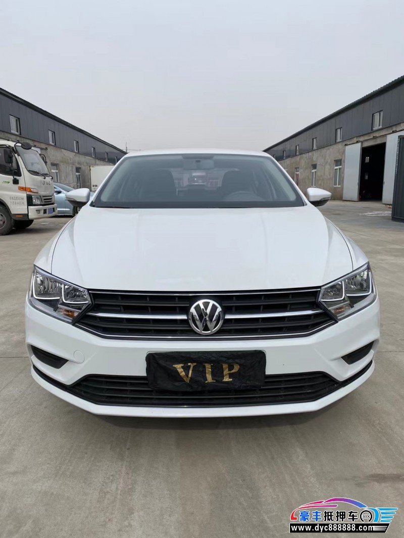 17年大众宝来轿车抵押车出售