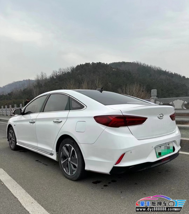 20年现代索纳塔九轿车抵押车出售