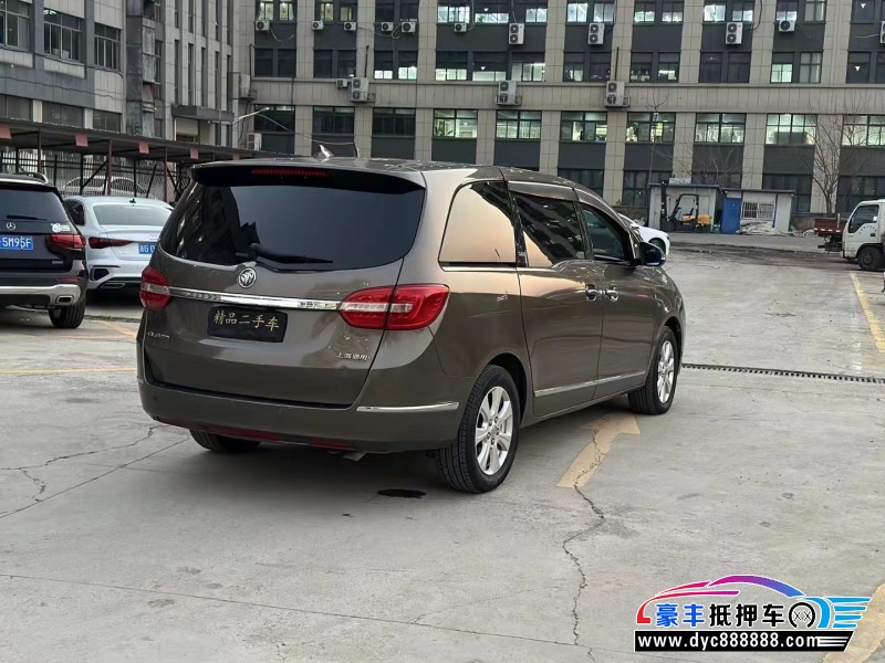 15年别克GL8轿车抵押车出售