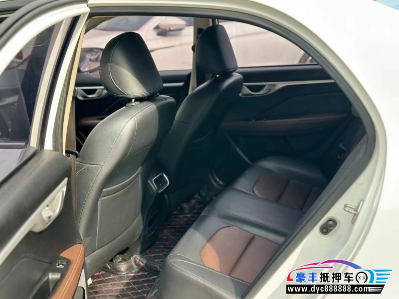 18年吉利帝豪轿车抵押车出售