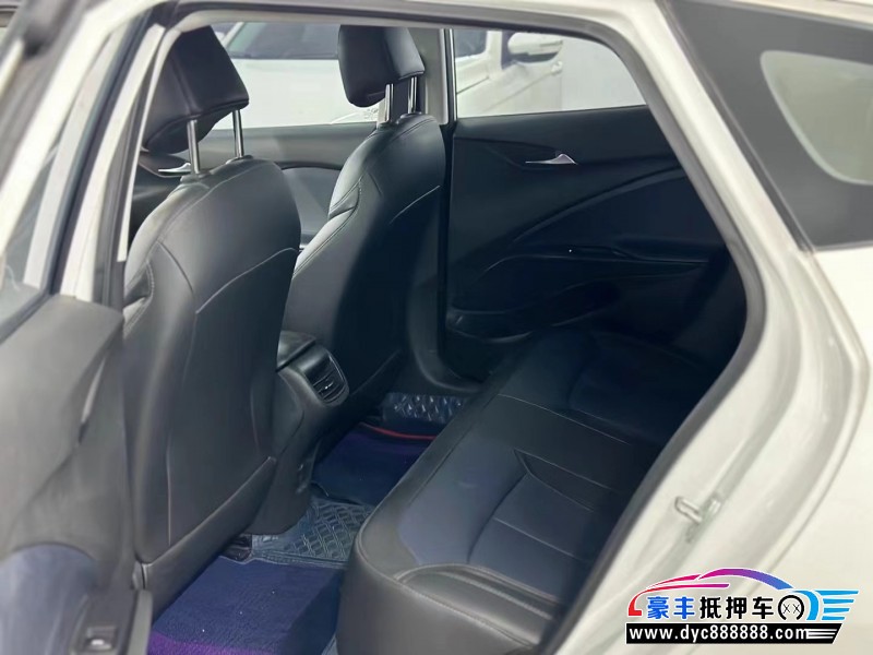 22年别克微蓝轿车抵押车出售