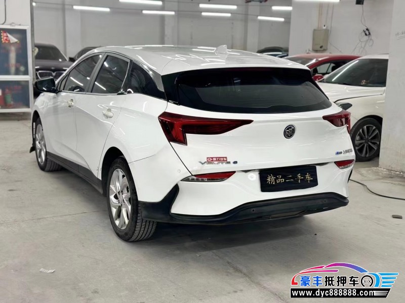 22年别克微蓝轿车抵押车出售