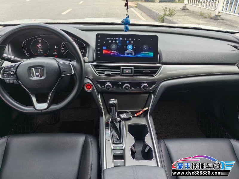 22年本田雅阁轿车抵押车出售