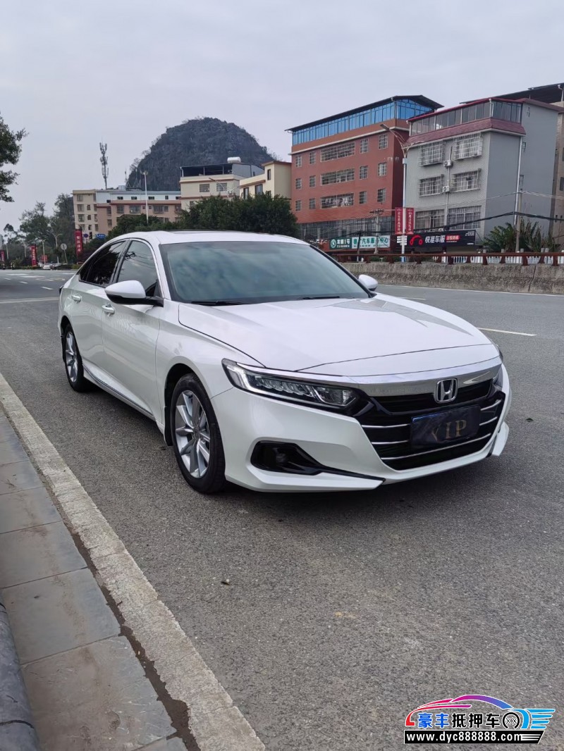 22年本田雅阁轿车抵押车出售