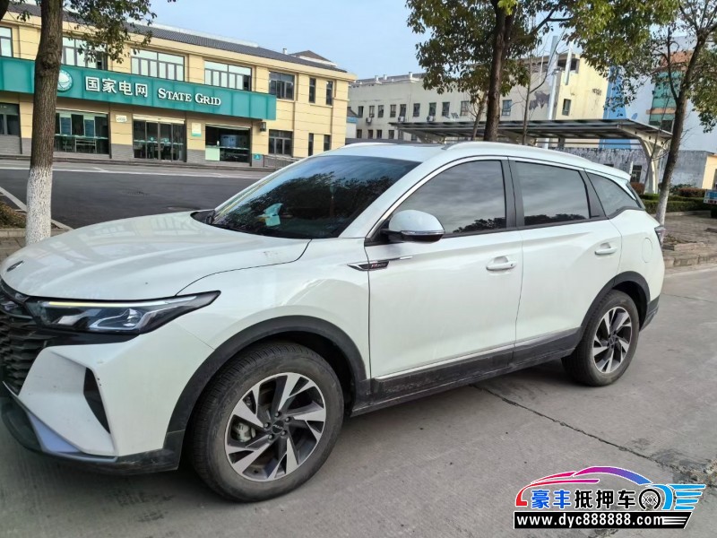 22年东风风神AX7轿车抵押车出售