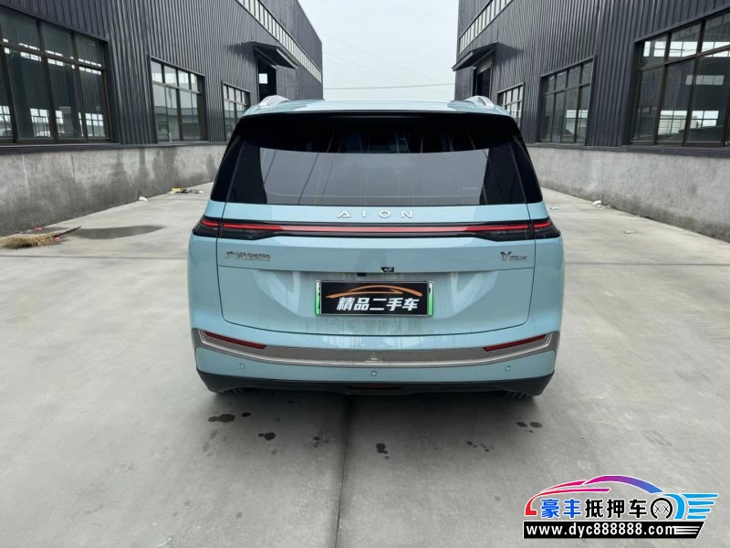 23年埃安Y70轿车抵押车出售