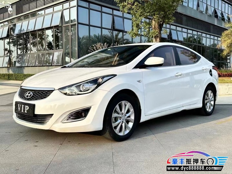 18年现代途胜轿车抵押车出售