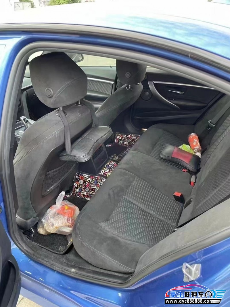 18年奥迪A5轿车抵押车出售