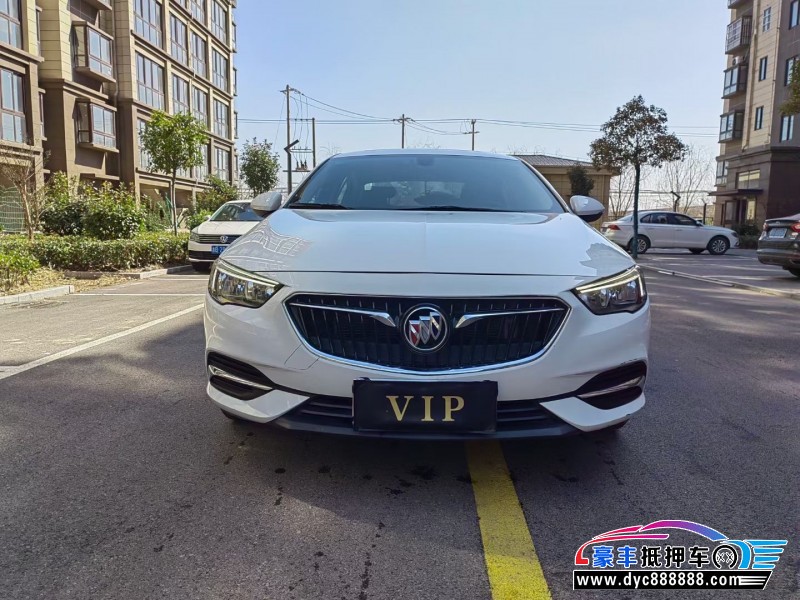 18年别克君威轿车抵押车出售