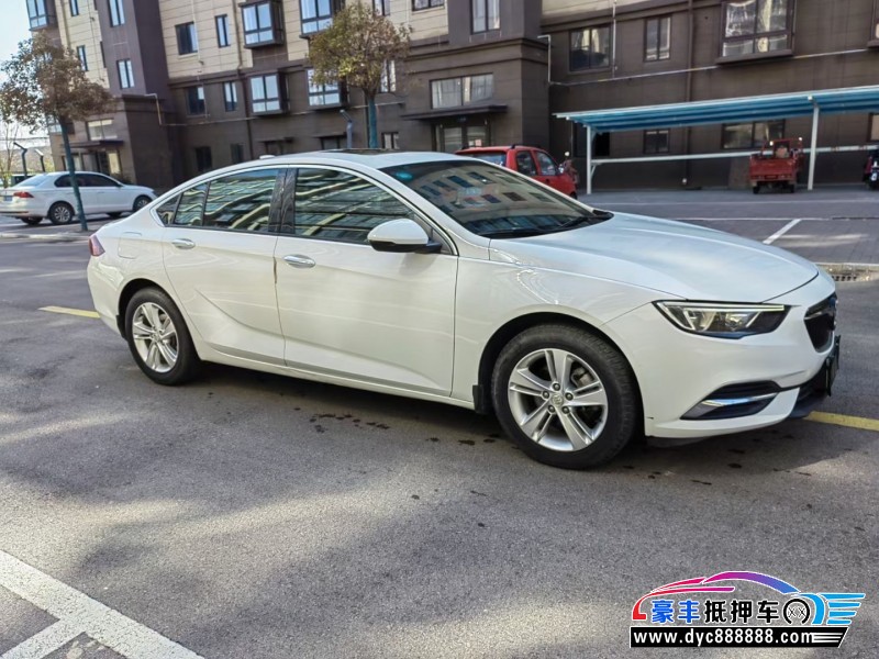 18年别克君威轿车抵押车出售