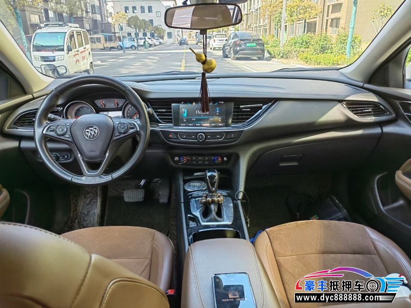 18年别克君威轿车抵押车出售