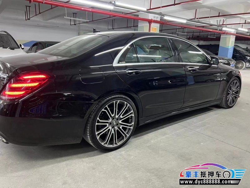 20年奔驰S轿车抵押车出售