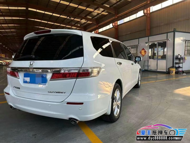 14年本田奥德赛轿车抵押车出售