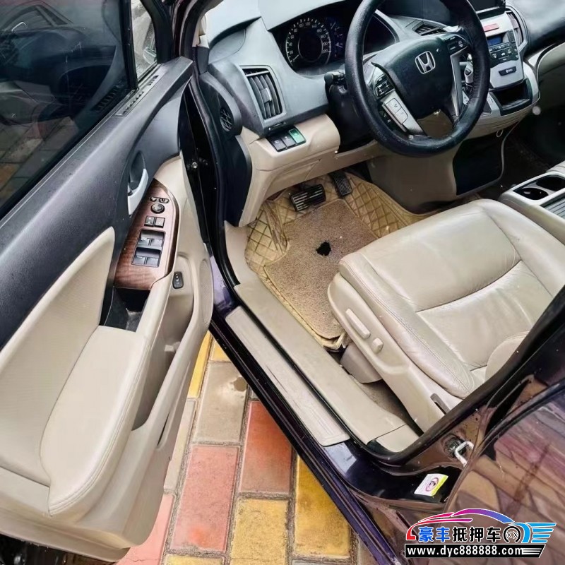14年本田奥德赛轿车抵押车出售