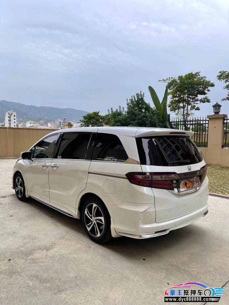 16年本田奥德赛轿车抵押车出售