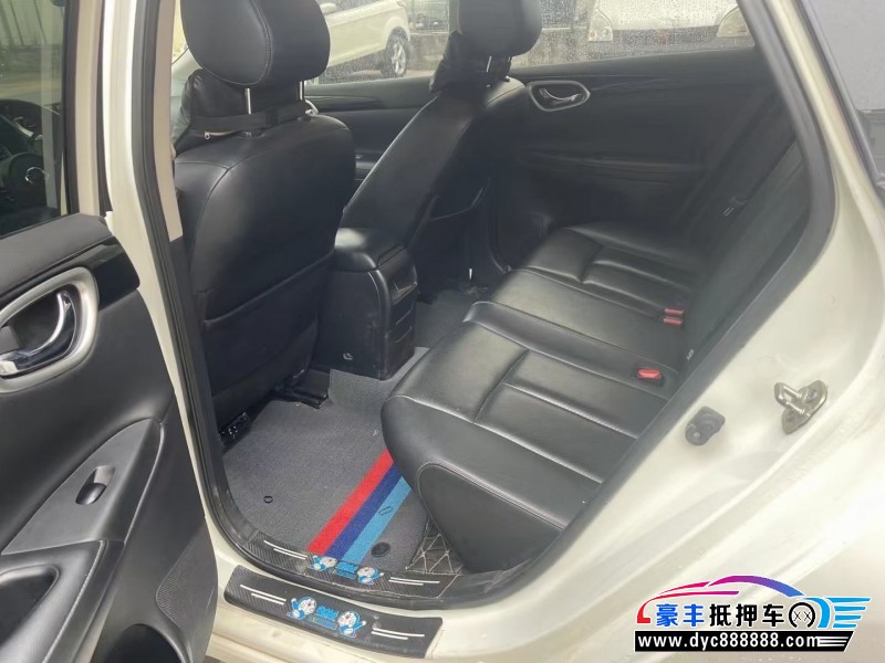 19年日产轩逸轿车抵押车出售