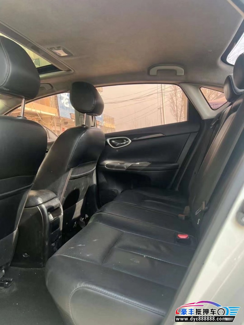 19年日产轩逸轿车抵押车出售