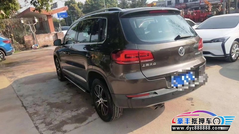 15年大众途观轿车抵押车出售