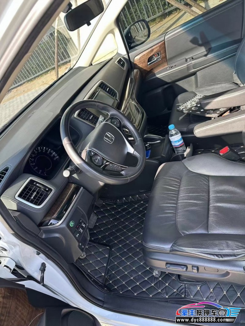 16年本田奥德赛轿车抵押车出售