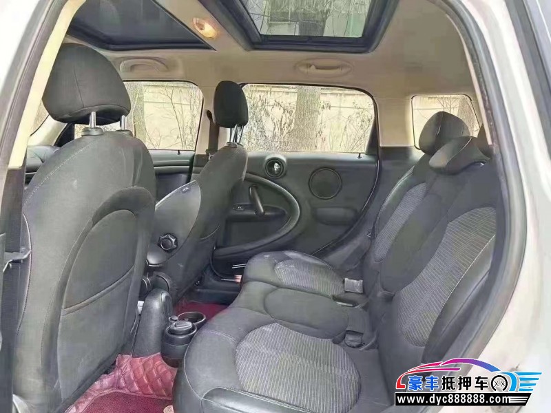 16年宝马MINI轿车抵押车出售