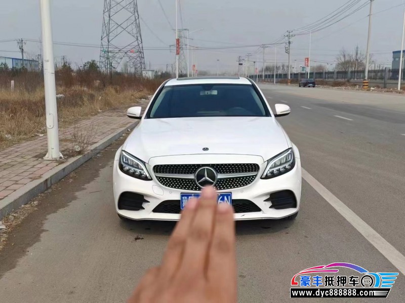 20年奔驰C轿车抵押车出售