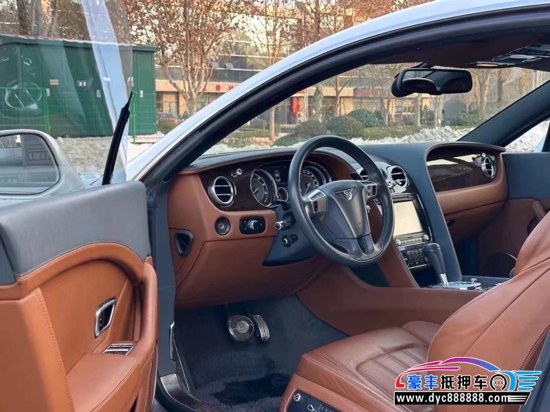 12年宾利欧陆轿车抵押车出售