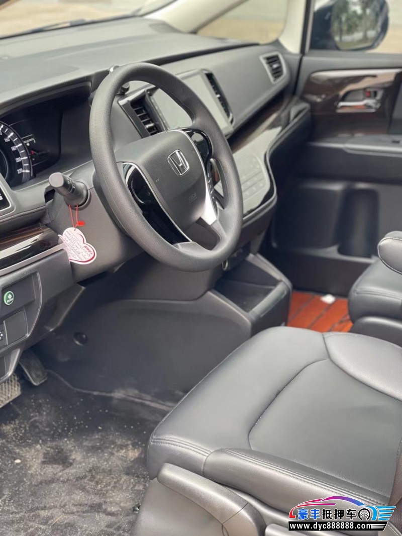 21年本田奥德赛轿车抵押车出售