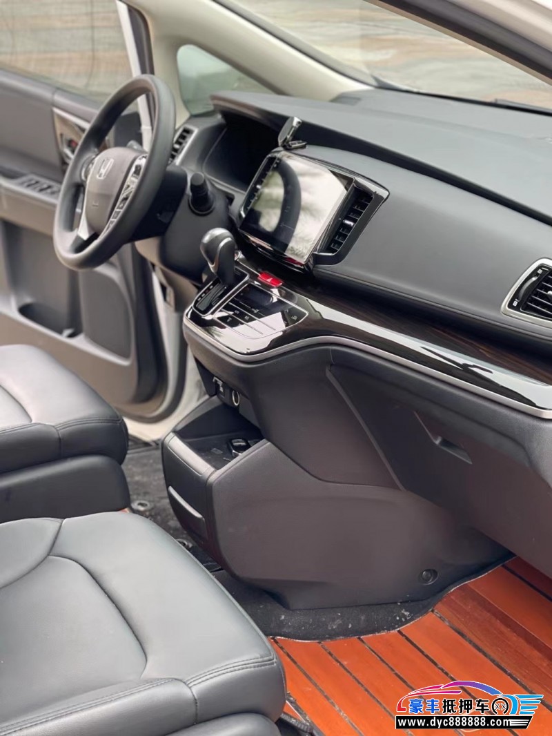 21年本田奥德赛轿车抵押车出售