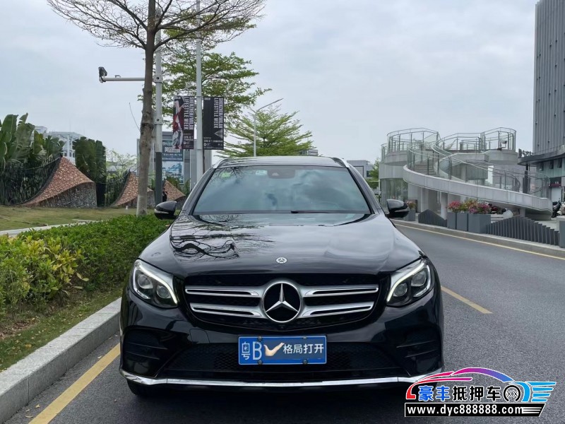 19年奔驰GLC轿车抵押车出售